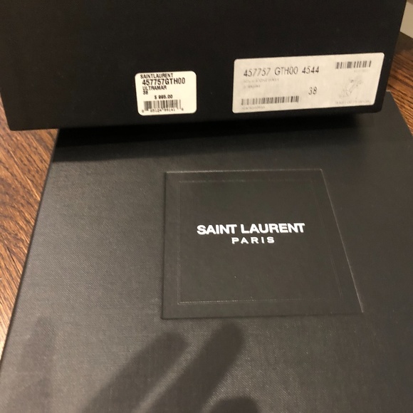 Platform High Heels - Picture 2 of 3